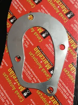 JUNTA DO ESCAPE  DO TRATOR NEW HOLLAND 