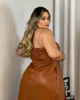 Vestido Couro Eco Tomara Que Caia Chiclé Marrom - Foto 2