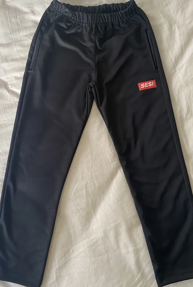 SESI Calça de helanca Felpada