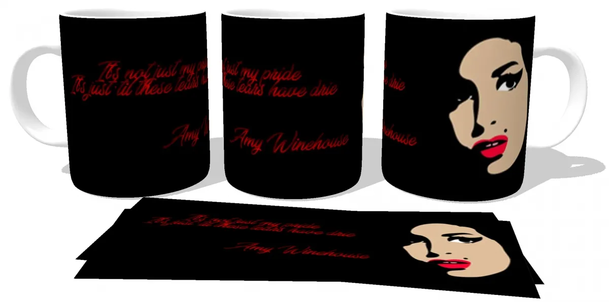 Caneca copo Plástico ou Cerâmica Amy Winehouse It