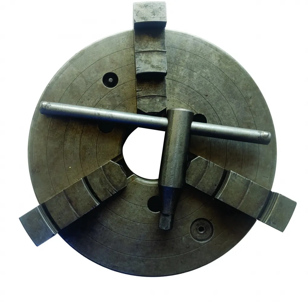 Placa 3 castanha 300 mm com flanges