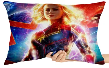 Capa de Almofada ou Travesseiro Capitã Marvel uniforme