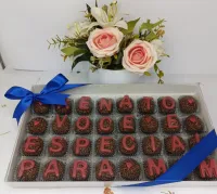Caixa com 32 Brigadeiros Personalizada  - Foto 2