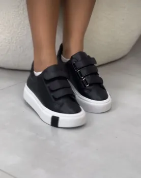 Tênis Inspiração Zara Preto