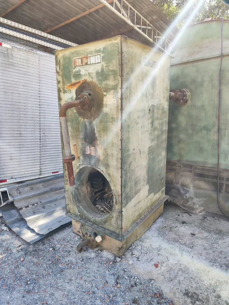 Torre de resfriamento Alpina 240 x 130 x 95 cm 15m3 80Kcal sem motor - Cód. 226