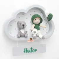 Menino com Pet e Bola de Futebol - Nuvem M Colorida - Porta Maternidade - Foto 3