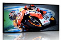 Quadro Decorativo Moto GP Dinâmica 130x60 Moldura preta 2x2 cm