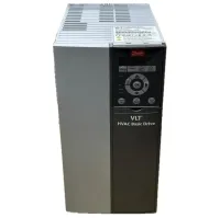 Inversor de frequência Trifásico Danfoss VLT FC-101 25cv 380~440V 37A c/ ihm - 131L9871 - Foto 6