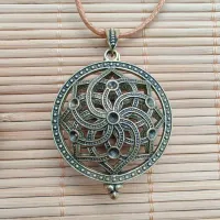 Colar Difusor Pessoal Relicário Para AROMATERAPIA MANDALA OURO VELHO - V123 - Foto 3