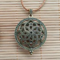 Colar Difusor Pessoal Relicário Para AROMATERAPIA MANDALA OURO VELHO - V123