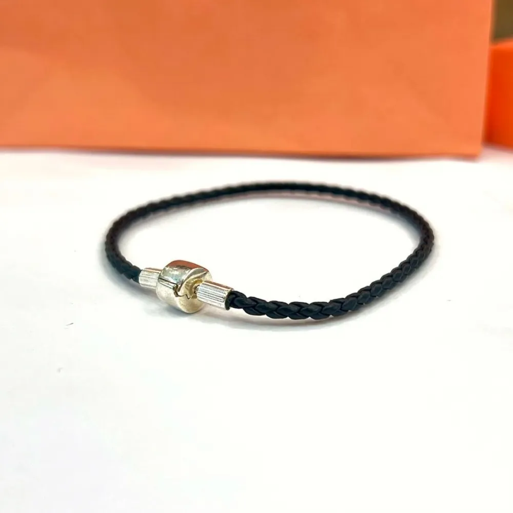 Pulseira moments em couro - 240840 