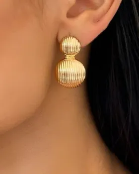 BRINCO NINA BANHADO EM OURO 18K - Foto 2
