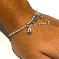 Berloque de Prata 950 - Letra B -  251354 - Foto 2