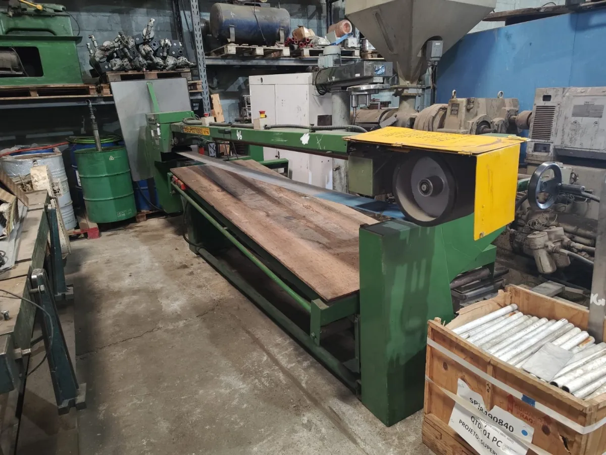 Lixadeira de cinta industrial Leo 7000mm - Cód. 252