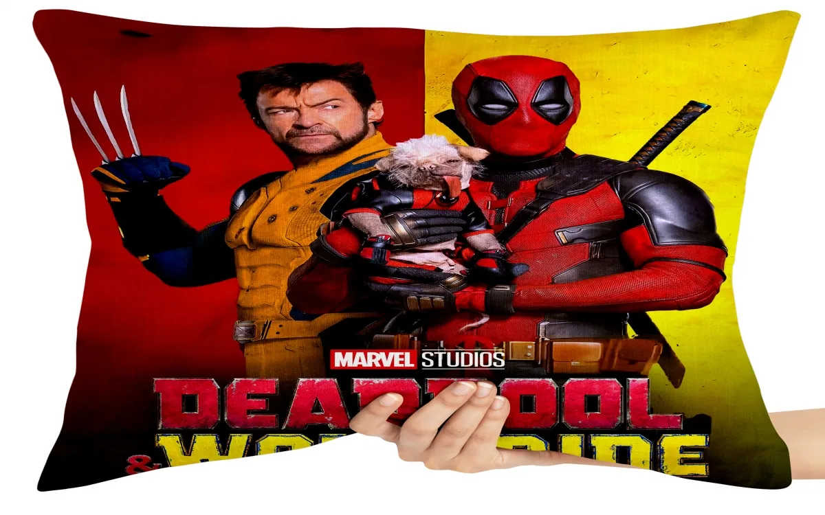 Capa de Almofada ou Travesseiro DeadPool e Wolverine