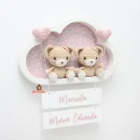 Ursinhas Gêmeas - 2 corações - Nuvem G  Branca - Porta Maternidade - Foto 2