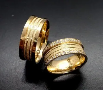Par de alianças plana de ouro 416 - APE714 - Foto 2
