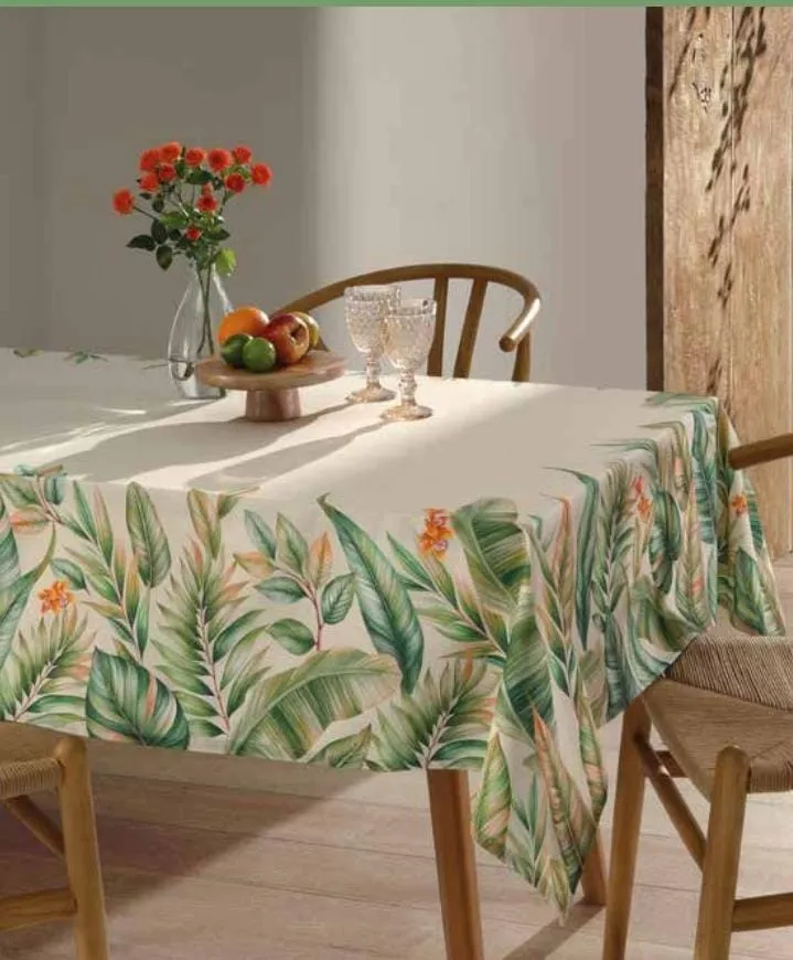 Toalha de Mesa 8 Cadeiras 1,80 m Redonda Flores III Imagem