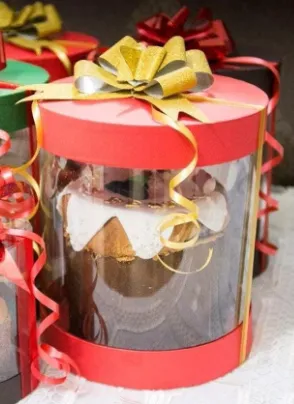 Redonda Diam. 17,0 x 20,0 altura - P/ Panetone (C/ Visor lateral) Imagem