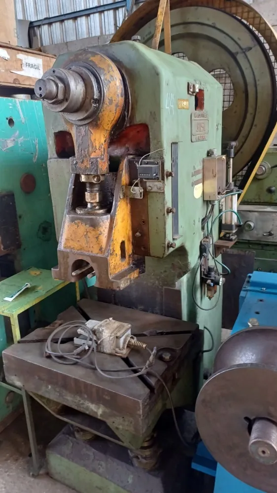 PRENSA EXCENTRICA 45 TONELADAS