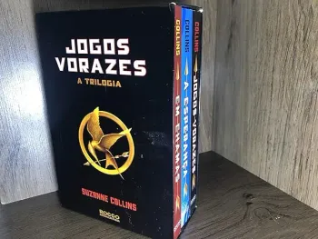 BOX JOGOS VORAZES - A TRILOGIA (PRODUTO USADO - BOM)