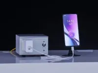 Carregador SuperSonic Charge de 320 W Realme - Foto 5