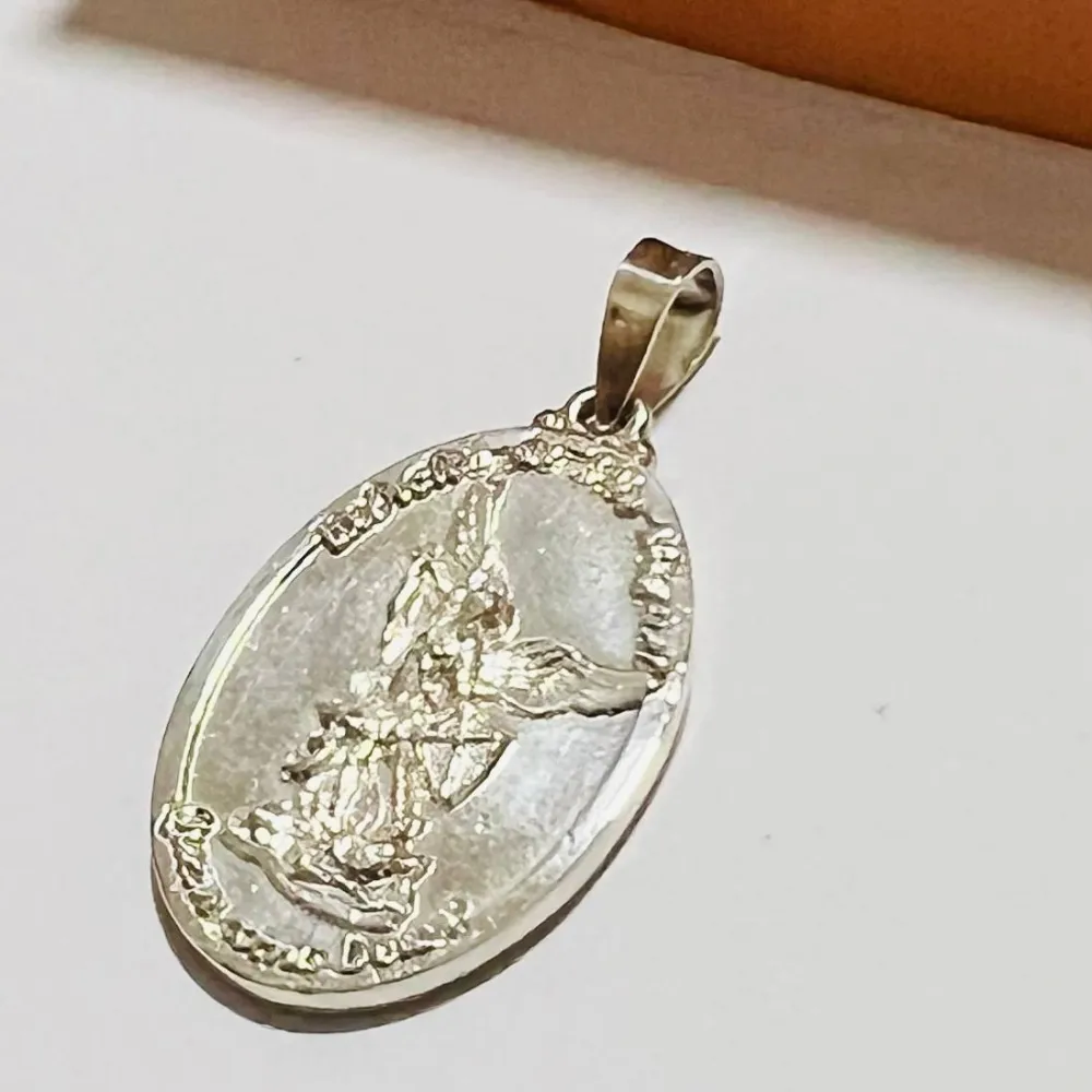 Pingente de prata Medalha São Miguel Arcanjo - PIG3388
