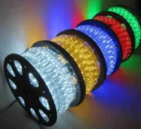 Mangueira De Led Redonda rolo 100 metros 30 led - Foto 2
