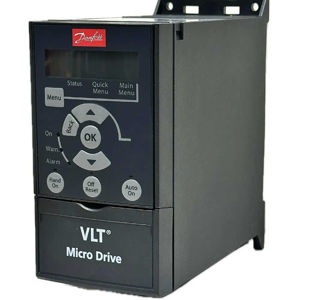 Conversor de frequência com IHM FC51 051 0,37kW kW/ Danfoss - 132F0009  Imagem