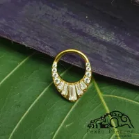 Argola em TITÂNIO PVD GOLD Estilo GOTA com Pedras  1091 - Foto 2