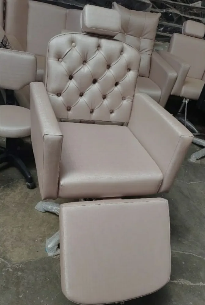 Cadeira Reclinável com Encoste