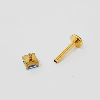 Labret em Titânio PVD DOURADO 1.2mm - SQUARE com PEDRA ROSA 3mm  TIT10 - Foto 2