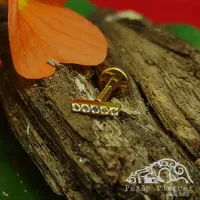 Labret em TITÂNIO PVD GOLD BARRINHA com PEDRAS 1105 - Foto 2