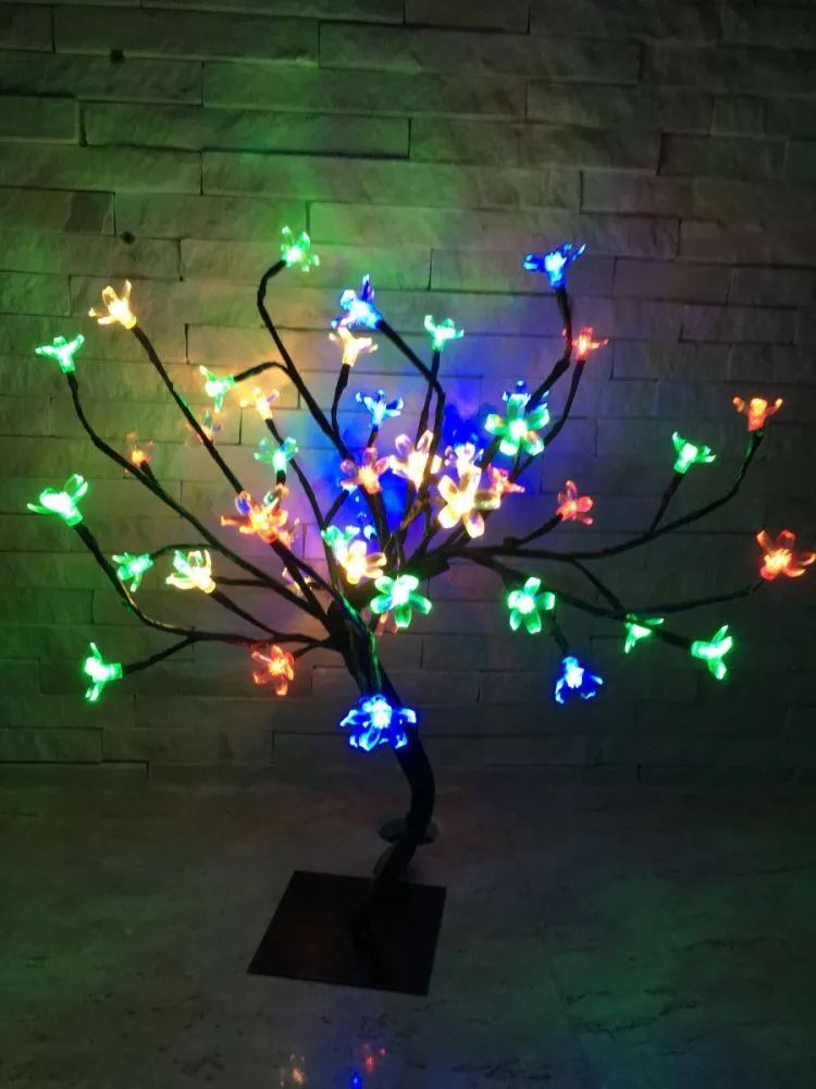 Árvore 48 LEDS Flor - Bivolt Imagem