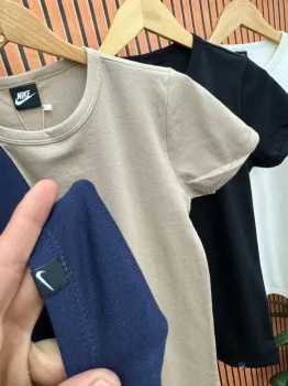 Camisa Masculina Canelada Slim- Nike