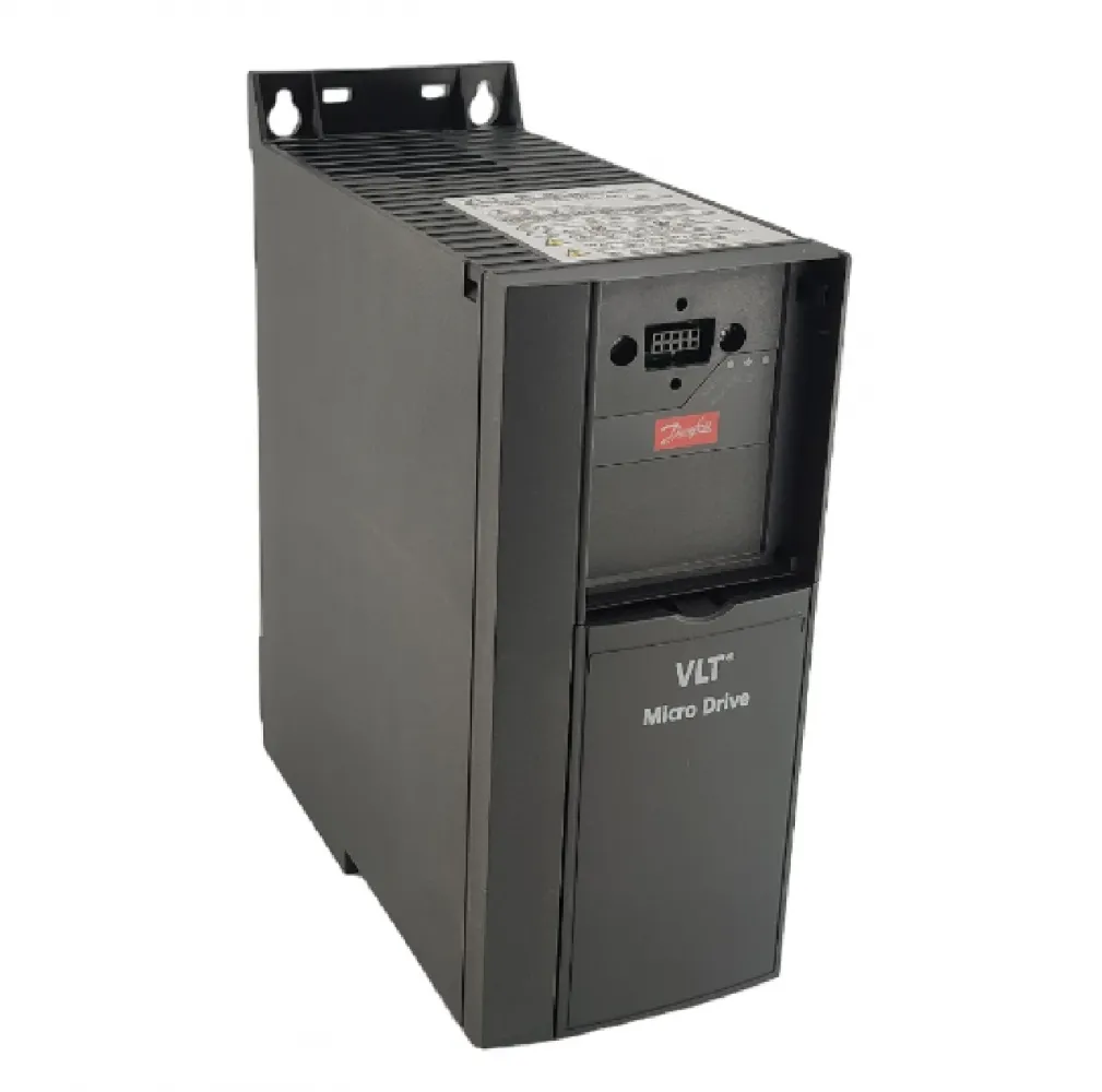 Inversor De Frequência Danfoss FC51 4cv 380/480V 7,2A Trifásico SEM IHM - 132F0024 Imagem