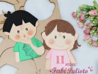 G1.762 Gabarito de Moldes  em MDF  Meninos Surpresos