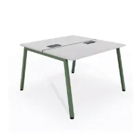 Estação de Trabalho Mesa Plataforma 1000 Para 2 Lugares Pé Metal Cavalete com Calha para Fiação e Caixa Para Tomadas Lexus Smart