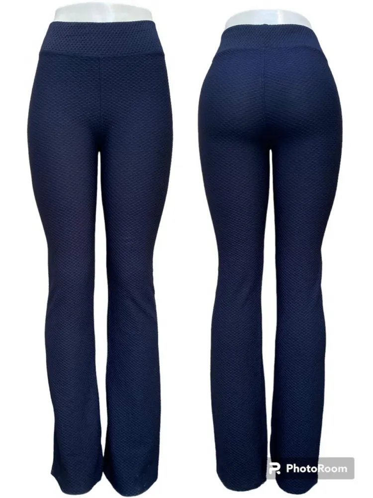 CALÇA FLARE EM TECIDO PIQUET/COLMEIA - AZUL MARINHO Imagem
