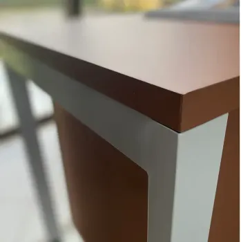 Estação de Trabalho Mesa Plataforma 1360 Para 1 Lugar Pé Metal Trave com Caixa Para Tomadas Concept - Foto 2