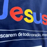 Camiseta Masculina Azul Jesus Se me buscarem de todo coração, me encontrarão - Foto 2