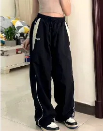 CALÇA LARGA PRETA