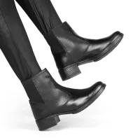 Botina Feminina Cano Médio em Couro Sintético - Foto 9