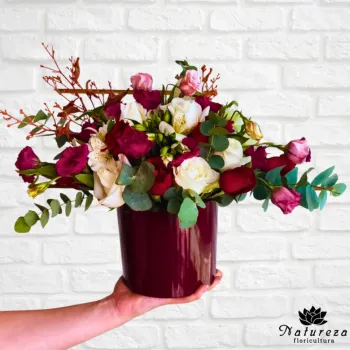 Arranjo charme em flores 