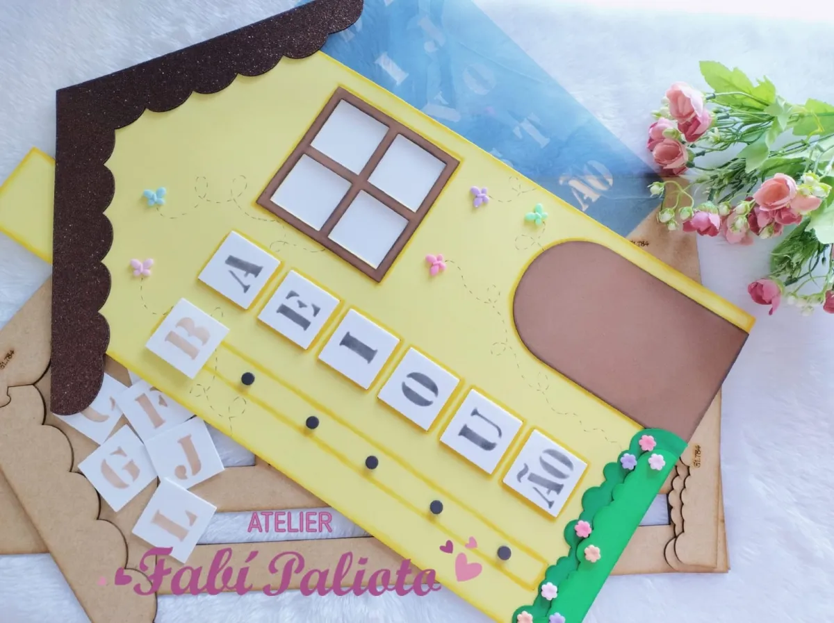 G1.784  Gabarito de Moldes em MDF Casa família silábica Imagem