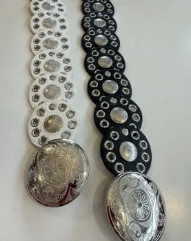 CINTO CIRCULAR E MANDALAS - BRANCO