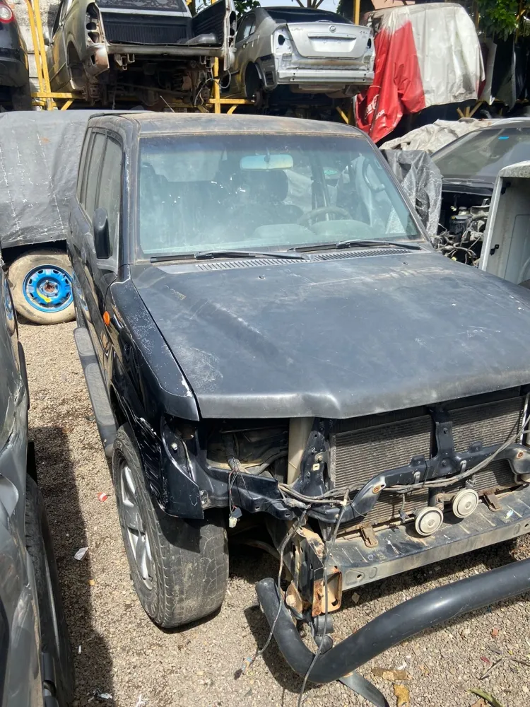 SUCATA RETIRADA DE PEÇAS MITSUBISHI TR4 GASOLINA MANUAL 2.0 1.V 2005