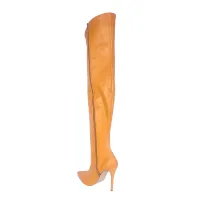 Bota Over the Knee Aisha Laranja com Numeração Especial em Promoção - Foto 3