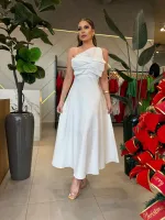 VESTIDO MAX MIDI DETALHE FOLHA LINHO - Foto 2