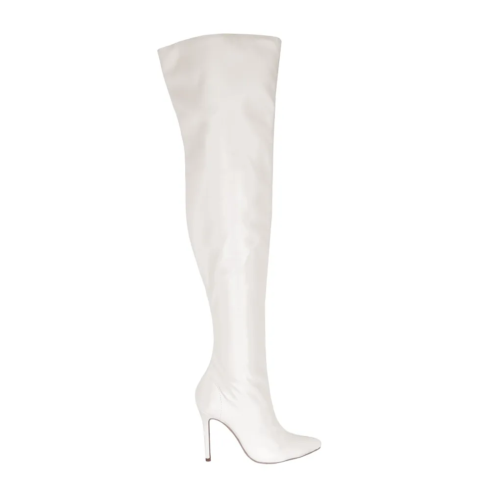 Bota Over the Knee Aisha Off White em Promoção